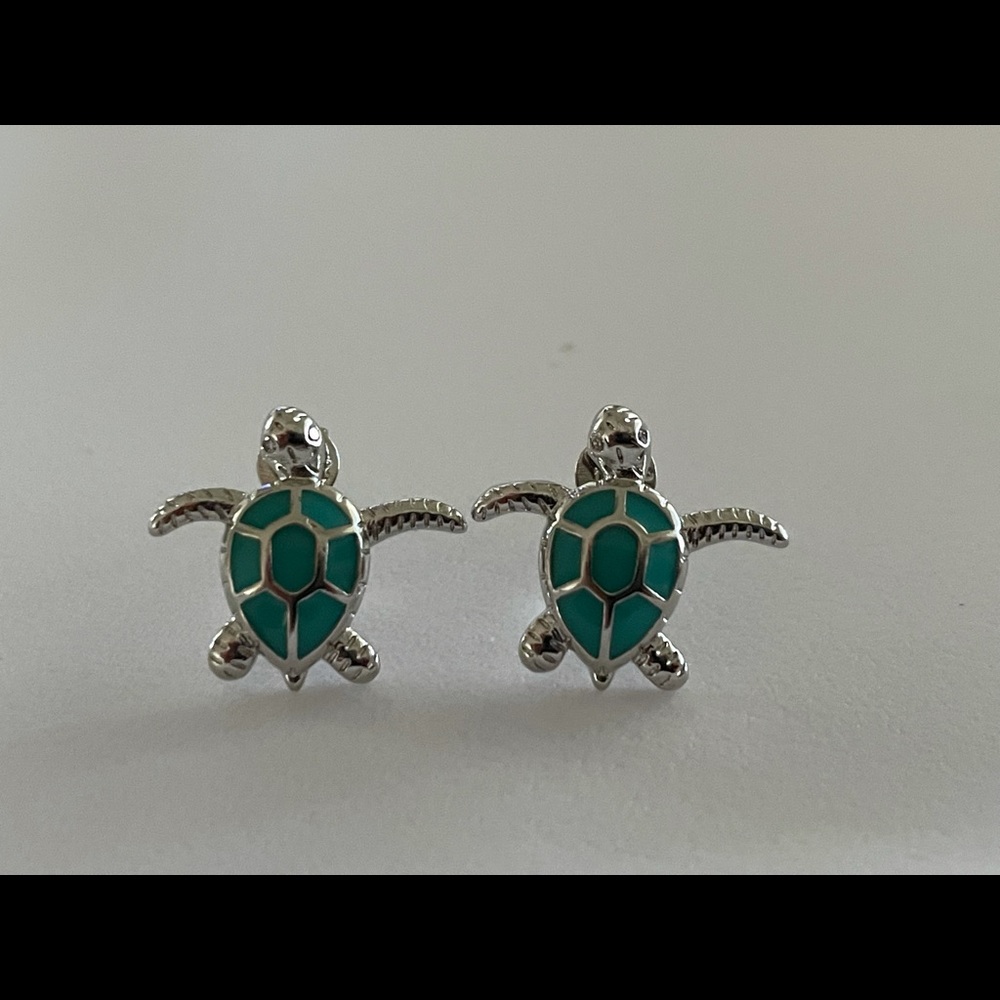 Turtle earrings - Picture 2 of 2
